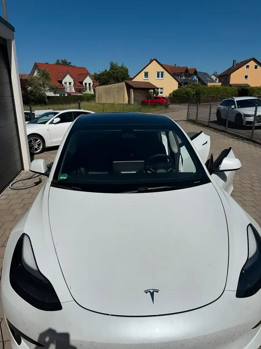 Gebraucht Tesla Model 3 11 kW (15 PS) 2021 Weiß Limousine