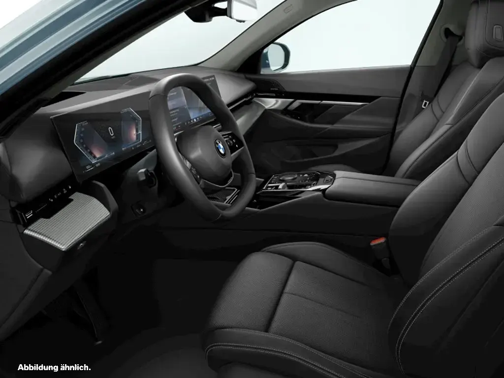 Gebraucht BMW 520 197 PS (144 kW) 2025 Grün Kombi