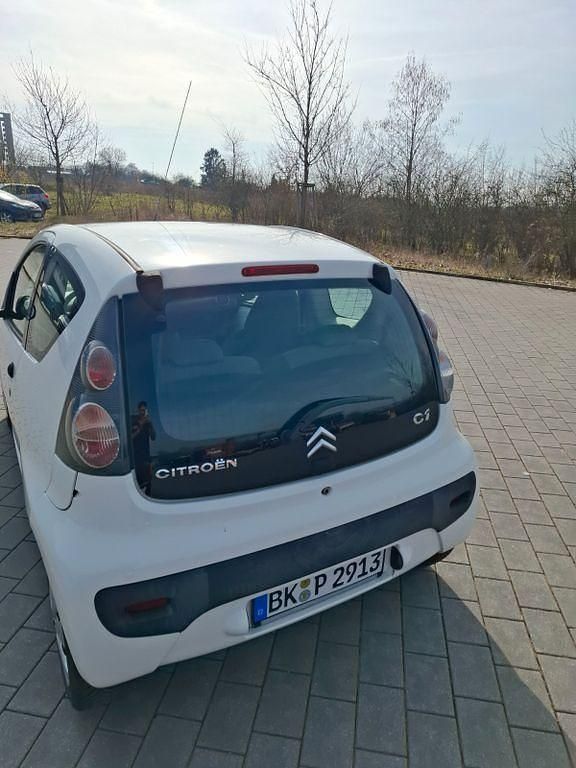 Gebraucht Citroën C1 Advance 68 PS (50 kW) 2010 Weiß Kleinwagen