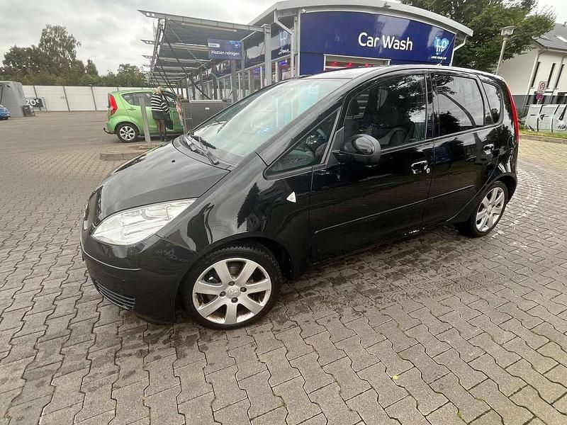 Schwarz Gebraucht 2007 Mitsubishi Colt Instyle Limousine | 1.490 € (Guter Preis) - Bild 1/4