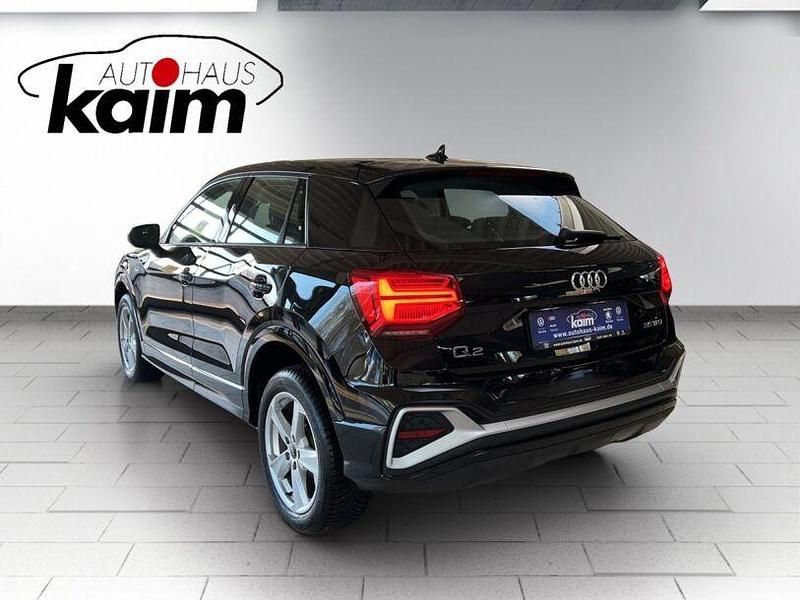 Gebraucht Audi Q2 S-Line 150 PS (110 kW) 2025 Schwarz SUV
