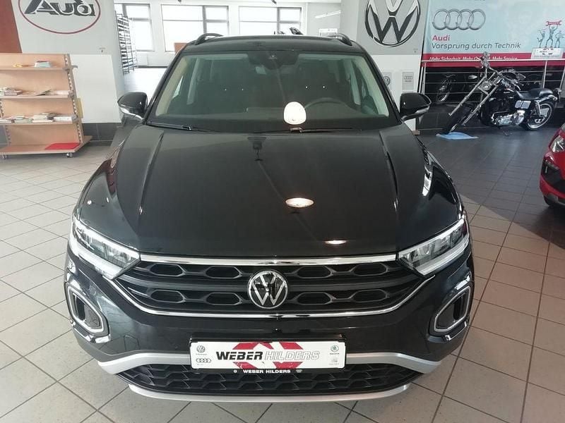 Usado VW T-Roc Move 116 HP (85 kW) 2023 Preto SUV