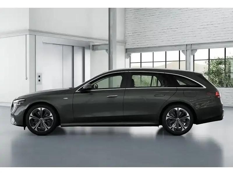 Gebraucht Mercedes E300 Avantgarde 197 PS (144 kW) 2025 Metalliclack graphitgrau Kombi