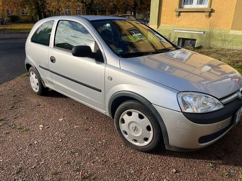 Silber Gebraucht 2003 Opel Corsa Limousine | 990 € (Guter Preis) - Bild 1/4