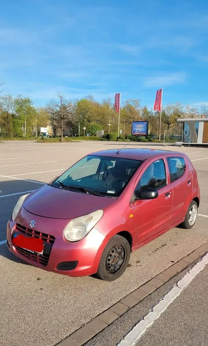Gebraucht Suzuki Alto 68 PS (50 kW) 2011 Rot Kleinwagen