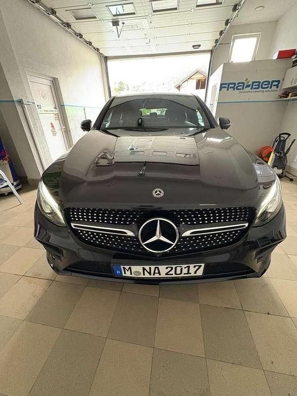 Schwarz Gebraucht 2017 Mercedes GLC350 AMG Coupé | 41.000 € (Teuer) - Bild 1/4