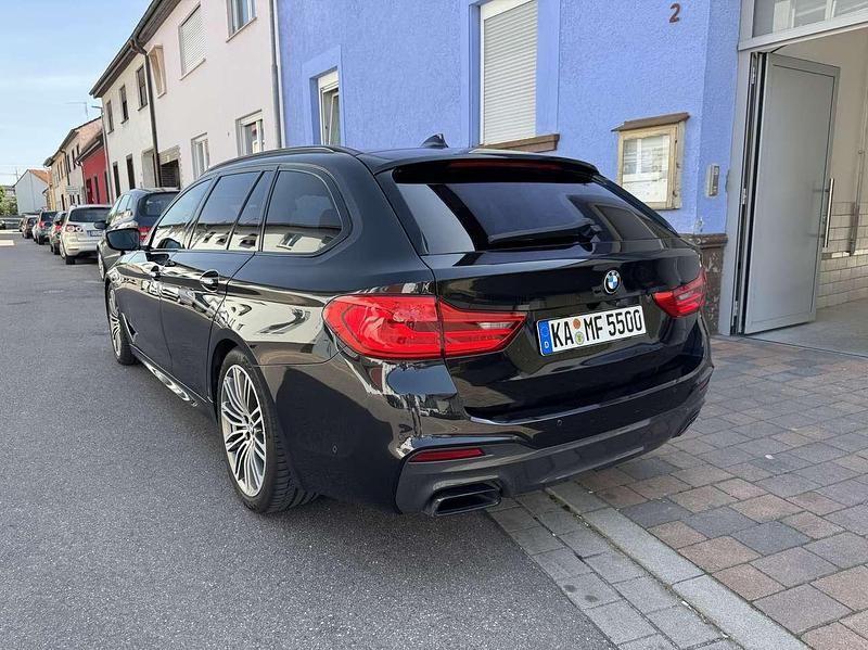 Gebraucht BMW M550 Comfort Edition 400 PS (294 kW) 2018 Schwarz Limousine