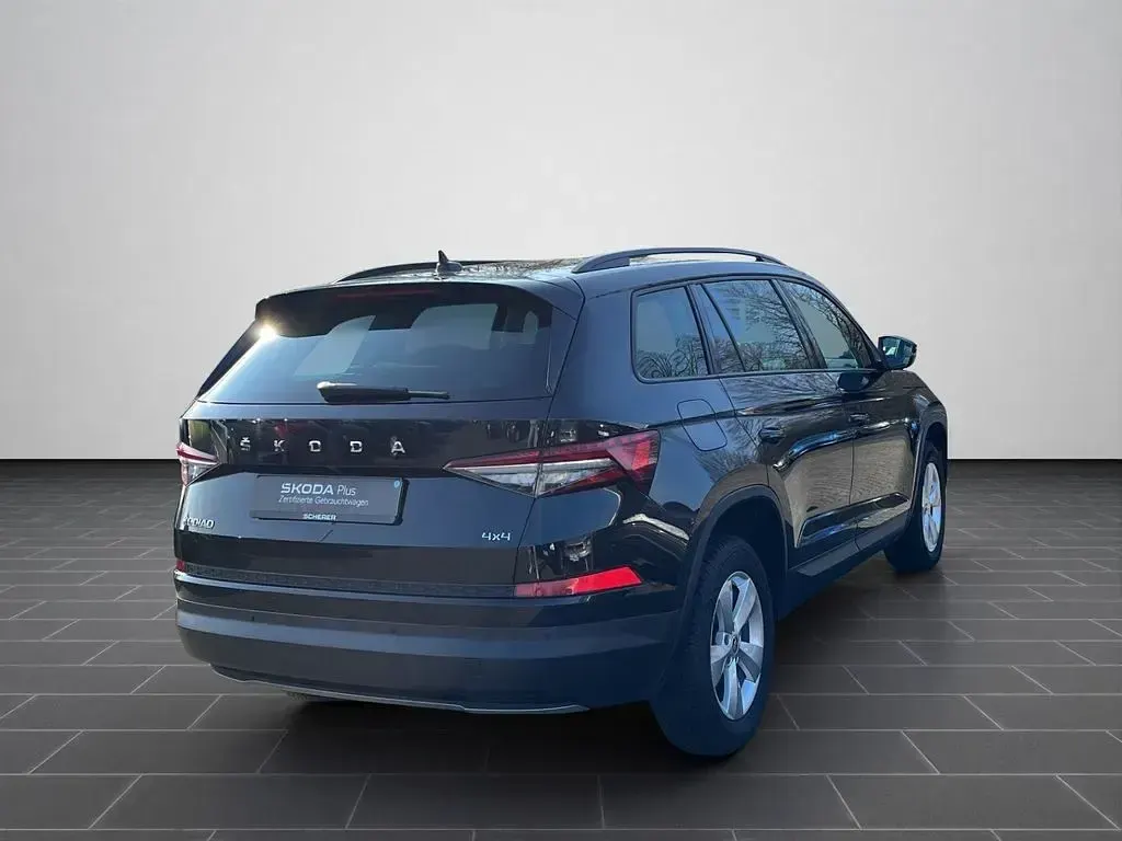 Gebraucht Skoda Kodiaq Tour 150 PS (110 kW) 2022 Blackmagic perleffekt (metallic) SUV