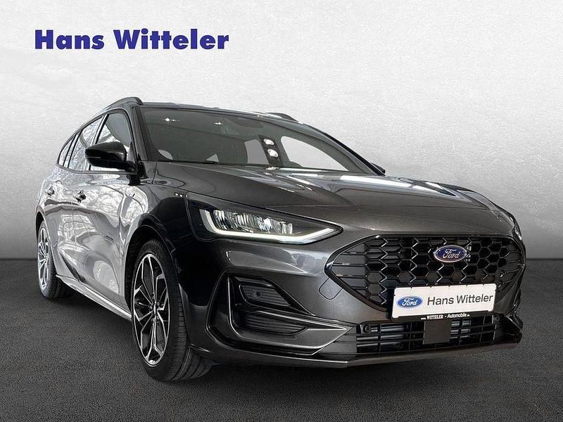 Gebraucht Ford Focus ST-Line X 155 PS (114 kW) 2026 Grau Limousine