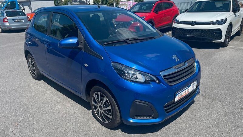 Blau Gebraucht 2018 Peugeot 108 Kleinwagen | 5.750 € (Guter Preis) - Bild 1/4