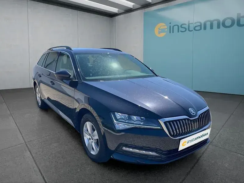 Gebraucht Skoda Superb 150 PS (110 kW) 2024 Schwarz Kombi