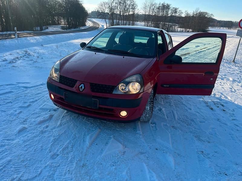 Rot Gebraucht 2001 Renault Clio II Kleinwagen | 1.150 € (Fairer Preis) - Bild 1/4