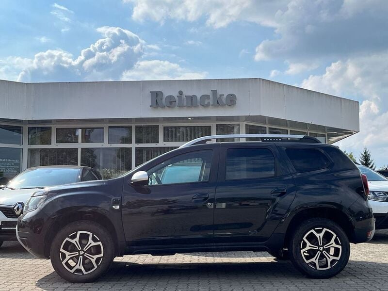 Schwarz Gebraucht 2019 Dacia Duster Prestige SUV | 18.990 € (Teuer) - Bild 1/4