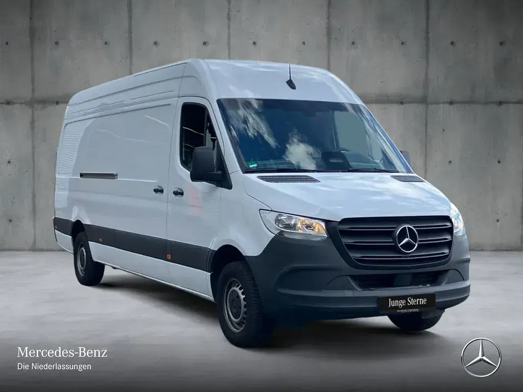 Gebraucht Mercedes Sprinter 150 PS (110 kW) 2025 Weiß Van