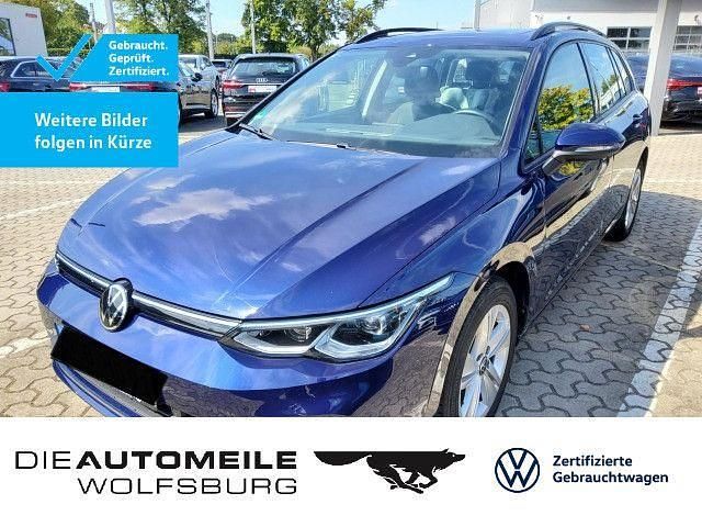 Atlantik blue metallic Gebraucht 2021 VW Golf VIII Life Kombi | 21.180 € (Fairer Preis) - Bild 1/3