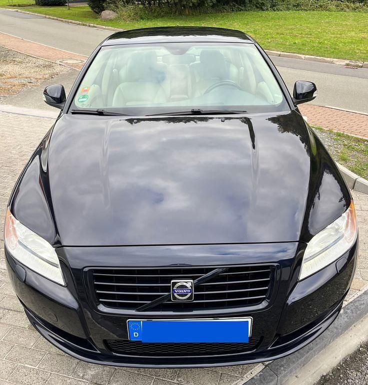 Blau Gebraucht 2010 Volvo S80 Limousine | 9.500 € - Bild 1/4
