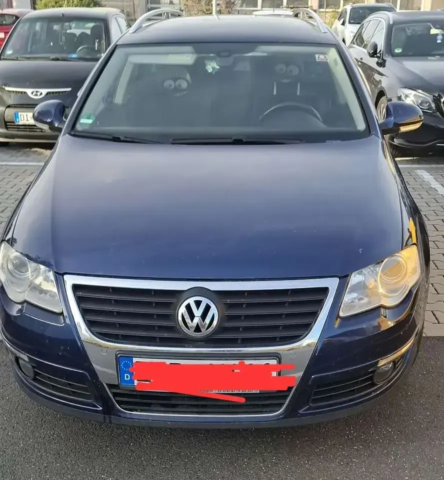 Gebraucht VW Passat Individual 140 PS (102 kW) 2008 Blau Kombi