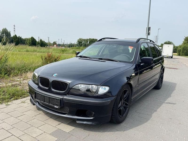 Blau Gebraucht 2002 BMW 320 Sport Line Kombi | 2.400 € (Superpreis) - Bild 1/4