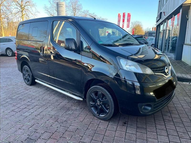 Gebraucht Nissan Evalia 110 PS (80 kW) 2016 Schwarz Van / Kleinbus