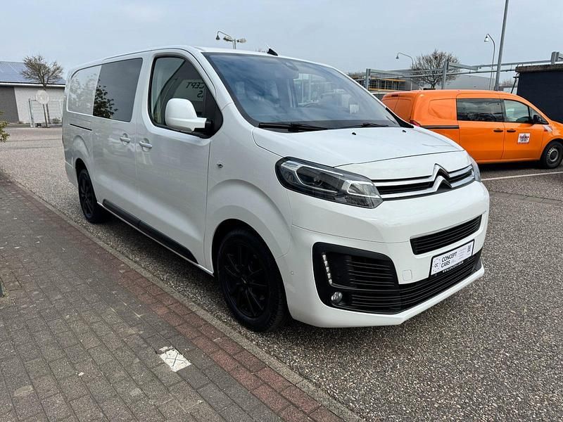 Gebraucht Citroën Jumpy 179 PS (131 kW) 2019 Weiß Van / Kleinbus