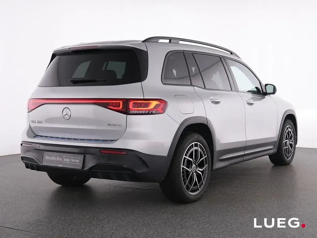 Gebraucht Mercedes EQB300 AMG 167 kW (228 PS) 2024 Silber SUV