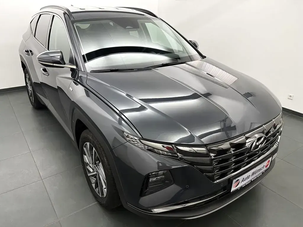 Gebraucht Hyundai Tucson 136 PS (100 kW) 2023 Grau SUV
