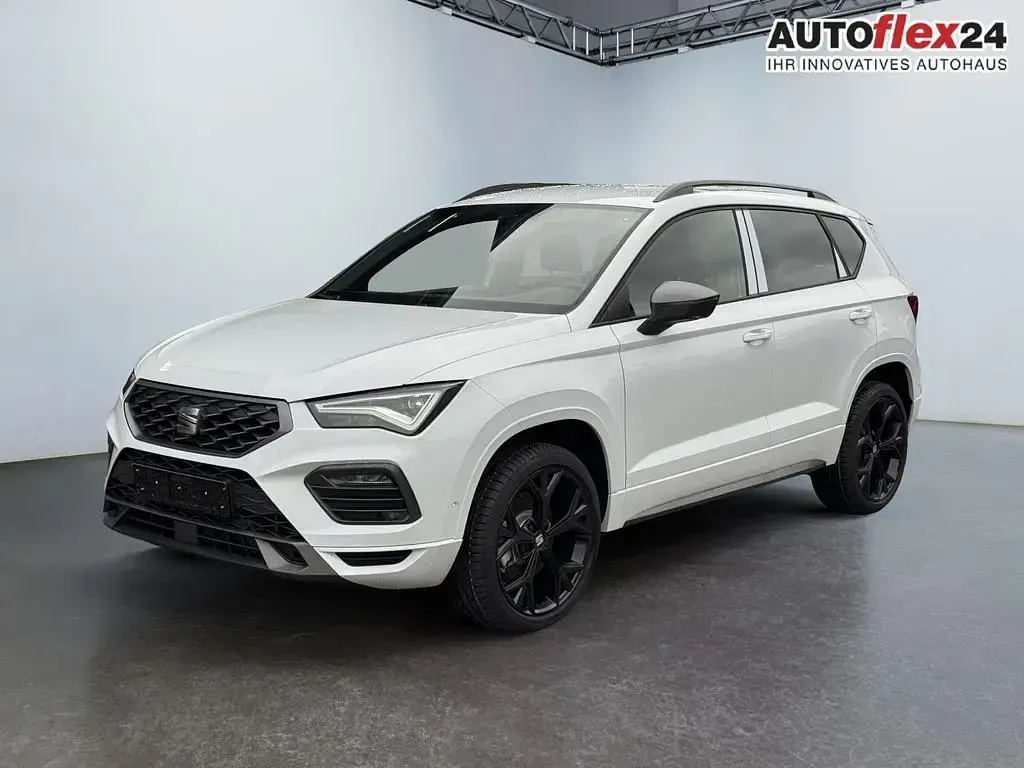 Neu Seat Ateca Black Edition 150 PS (110 kW) 2025 Moonweis metallic SUV