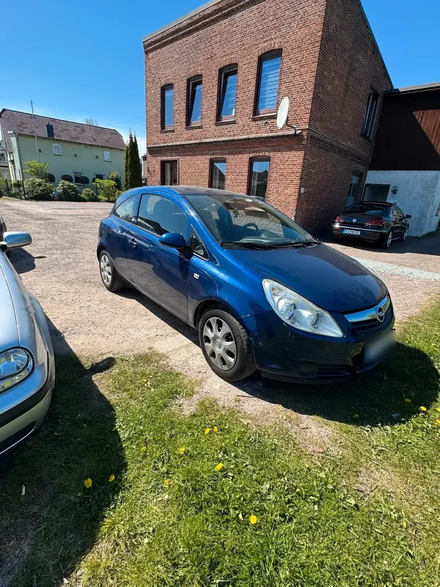 Gebraucht Opel Corsa 60 PS (44 kW) 2008 Blau Kleinwagen