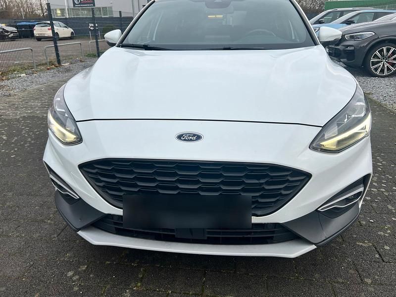 Gebraucht Ford Focus 150 PS (110 kW) 2020 Weiß Kombi
