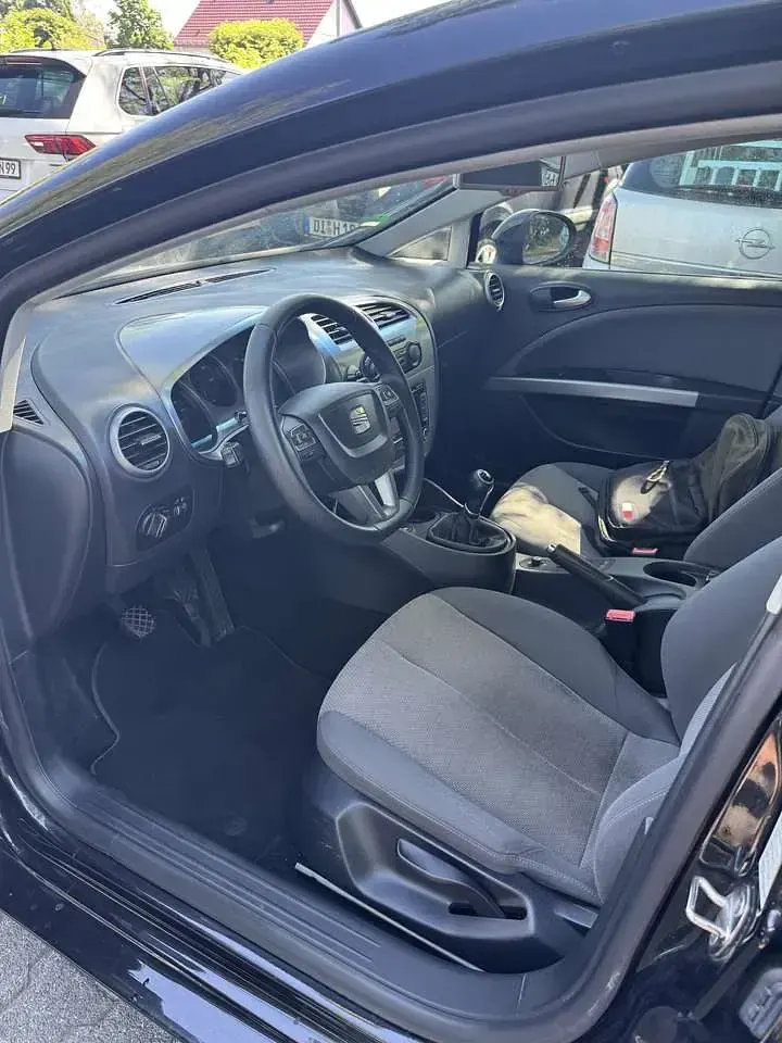 Gebraucht Seat Leon Style 140 PS (102 kW) 2011 Schwarz Kleinwagen