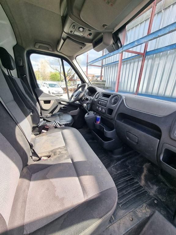 Usado Renault Master 150 HP (110 kW) 2013 Preto Monovolume