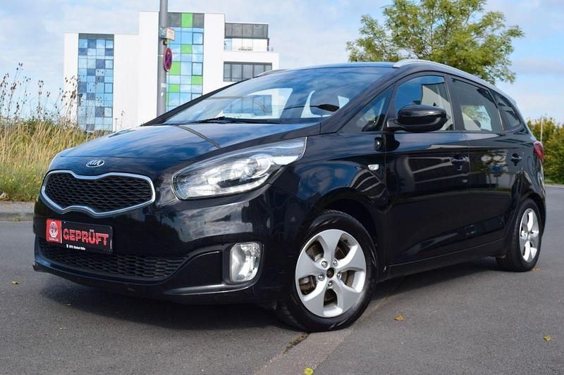 Schwarz Gebraucht 2014 Kia Carens Edition 7 Van / Kleinbus | 4.999 € (Etwas zu teuer) - Bild 1/4