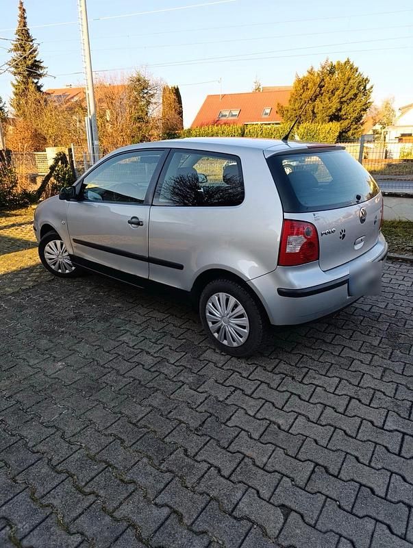 Gebraucht VW Polo 101 PS (74 kW) 2003 Silber Coupé