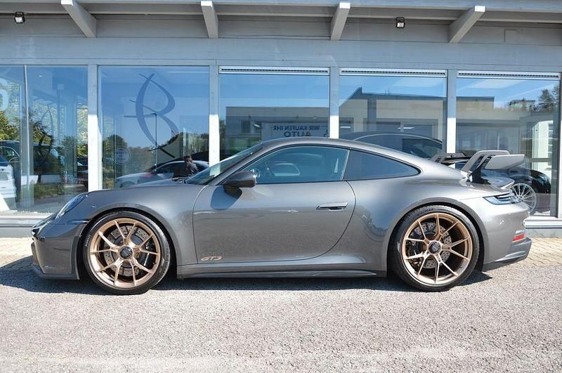 Gebraucht Porsche 992 510 PS (375 kW) 2022 Grau