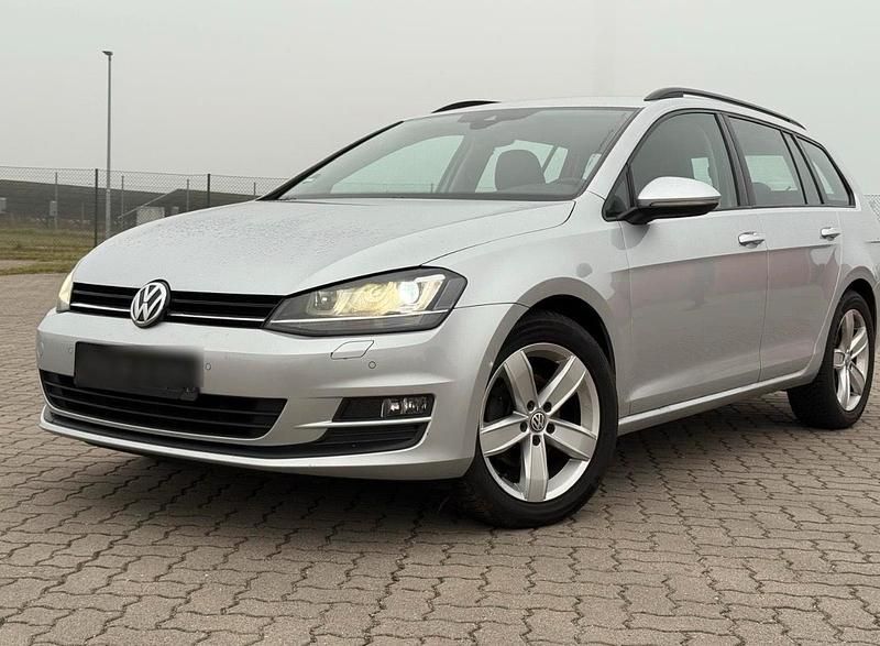 Gebraucht VW Golf VII 110 PS (80 kW) 2016 Silber Kombi