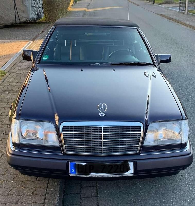 Używany Mercedes E220 150 KM (110 kW) 1997 Kabriolet