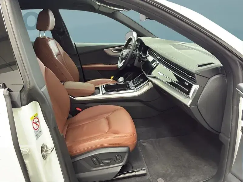 Gebraucht Audi Q8 286 PS (210 kW) 2023 Weiß SUV