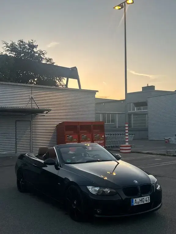 Gebraucht BMW 335 Cabriolet Performance 306 PS (225 kW) 2008 Schwarz Cabrio