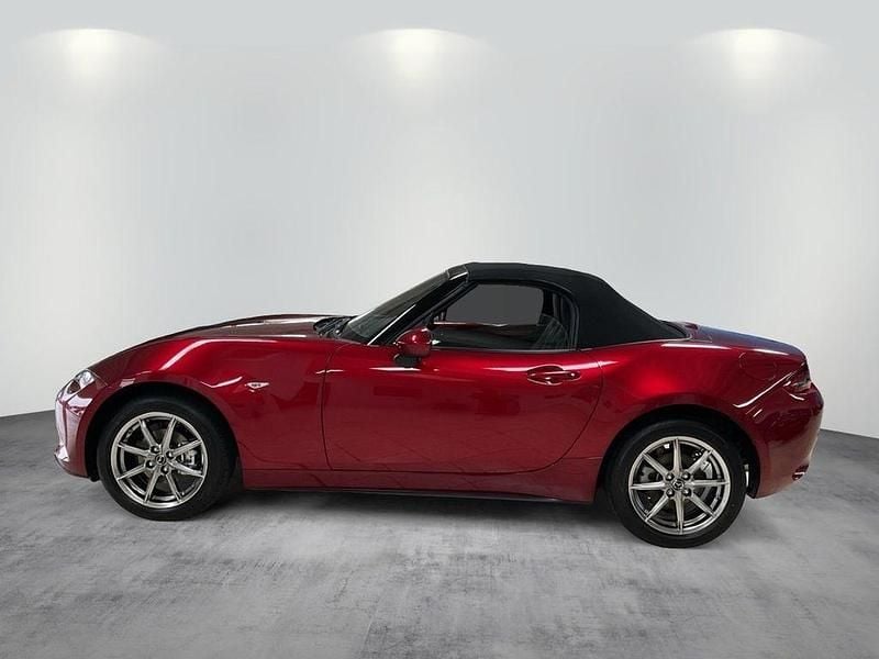 Neu Mazda MX5 132 PS (97 kW) 2025 Soul red crystal m Cabrio