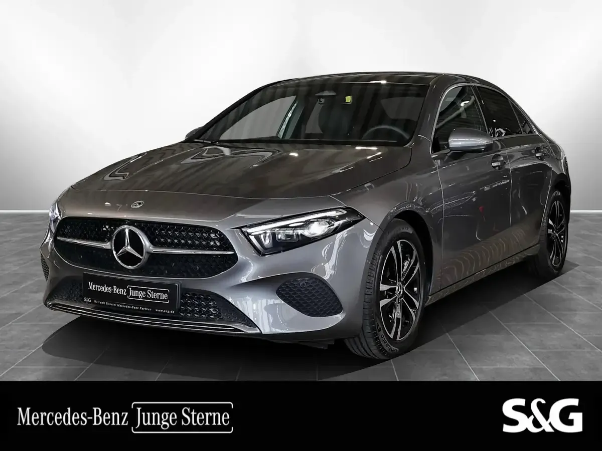 Gebraucht Mercedes A220 190 PS (139 kW) 2025 Limousine