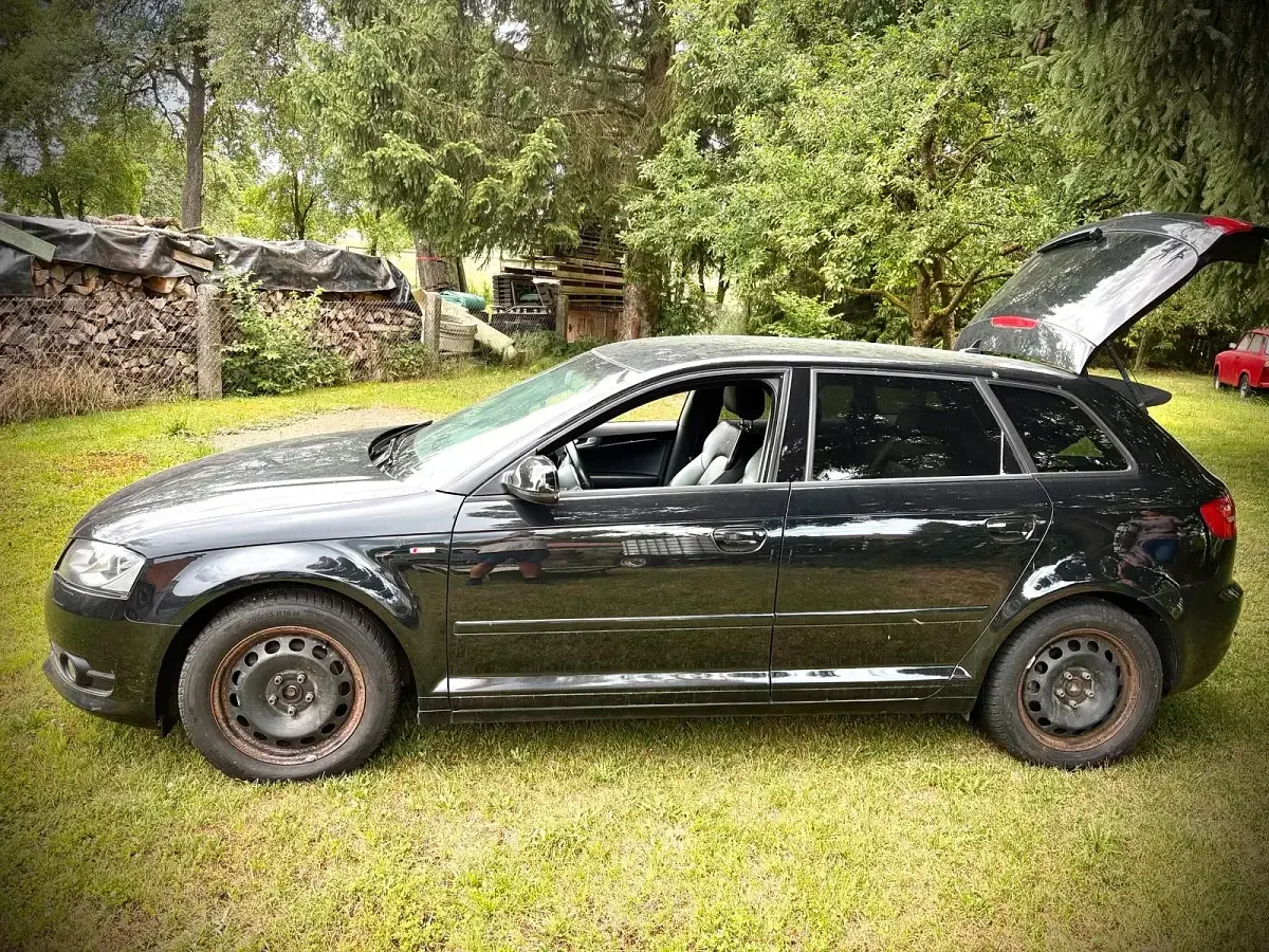 Gebraucht Audi A3 S-Line 140 PS (102 kW) 2012 Schwarz Kleinwagen