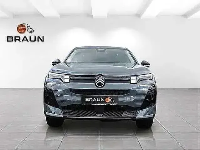 Neu Citroën C5 145 PS (106 kW) 2026 Grün