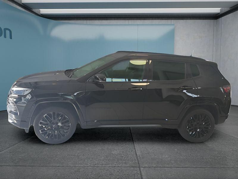 Gebraucht Jeep Compass 131 PS (96 kW) 2024 Schwarz SUV