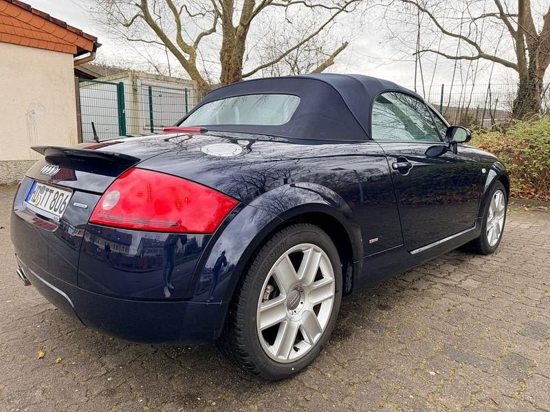 Gebraucht Audi TT Roadster Comfort 179 PS (131 kW) 2004 Blau Cabrio