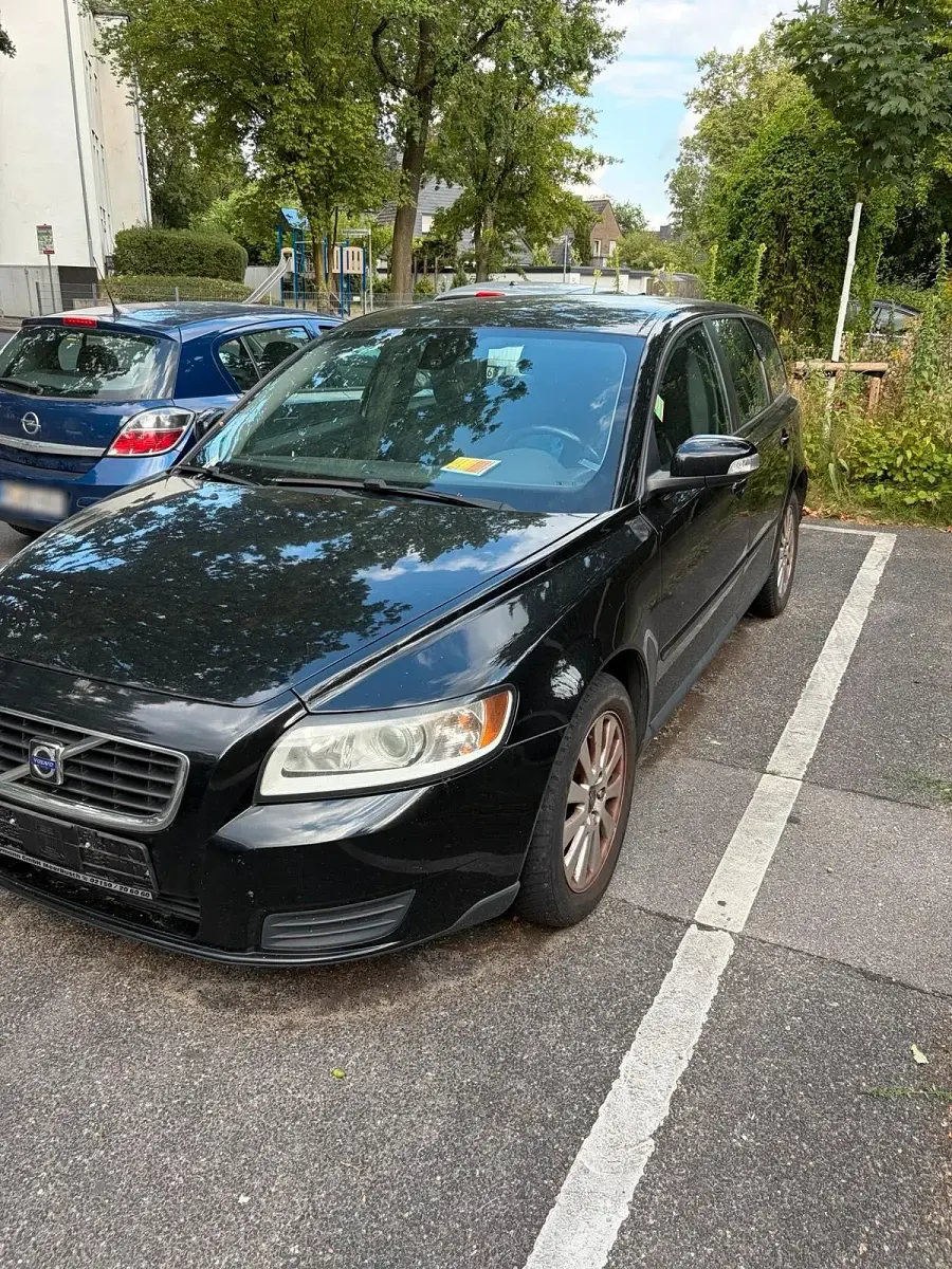 Gebraucht Volvo V50 136 PS (100 kW) 2008 Schwarz Kombi