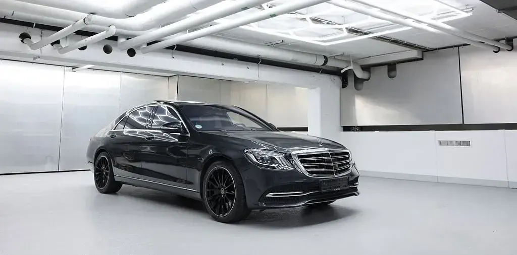 Gebraucht Mercedes S560 AMG 469 PS (344 kW) 2017 Grau Limousine