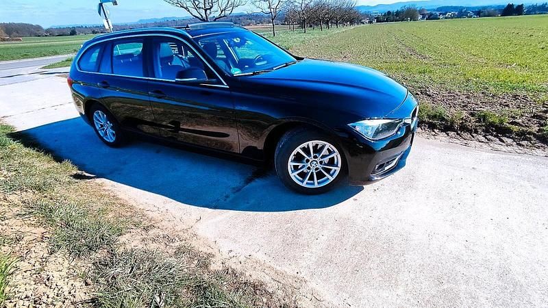 Gebraucht BMW 318 150 PS (110 kW) 2016 Schwarz Kombi