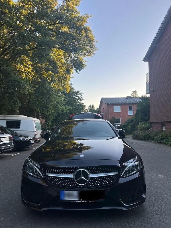 Schwarz Gebraucht 2016 Mercedes C250 AMG line Coupé | 19.000 € (Guter Preis) - Bild 1/4