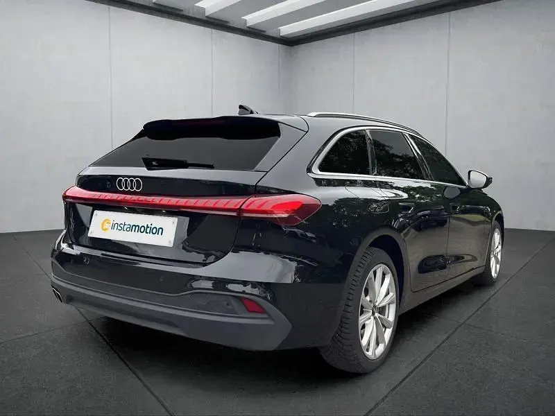 Gebraucht Audi A5 204 PS (150 kW) 2025 Schwarz Kombi
