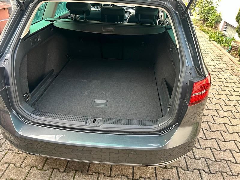 Gebraucht VW Passat Highline 190 PS (139 kW) 2017 Grau Kombi